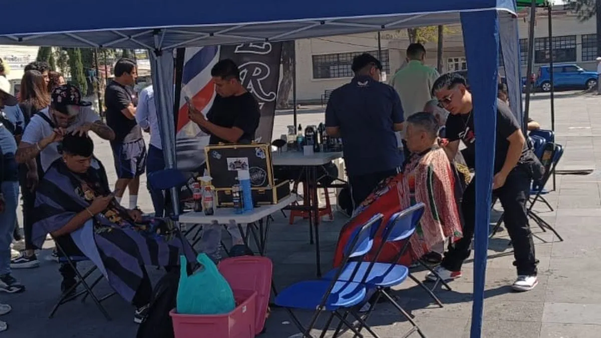 Barberos del Valle de México amenazan con movilizaciones