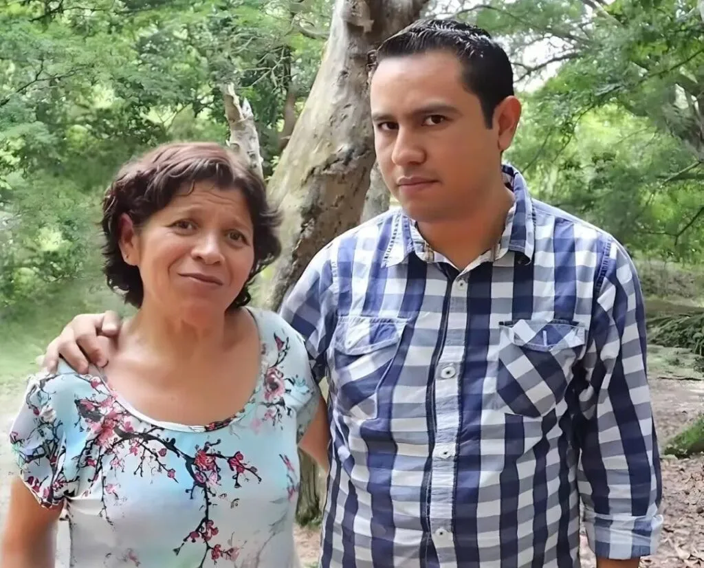 Ofrecen 350 mil pesos de recompensa por Jaime Toral, influencer que hizo viral a Doña Lety