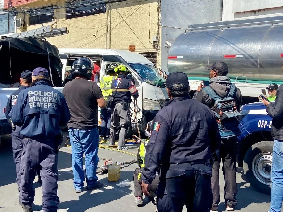 El accidente ocurrió en la avenida Morelos, en la colonia San Cristóbal Centro, municipio de Ecatepec.