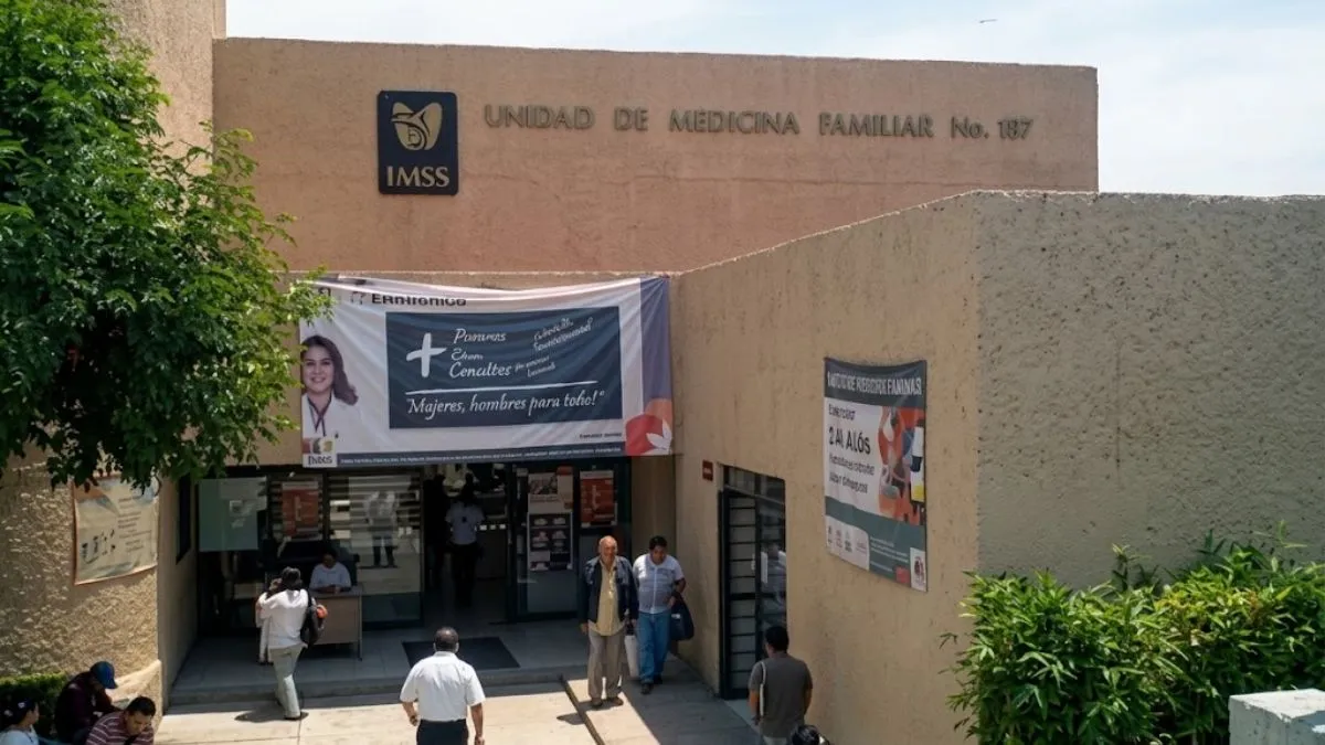 Pacientes de la Clínica 187 del IMSS denuncian irregularidades en la entrega de fichas