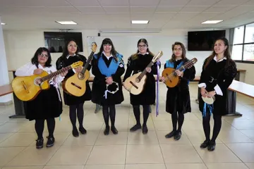 UAEMEX: Tuna Femenil talento, tradición y voz que conquista