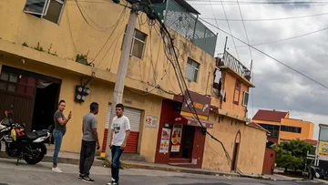 Testigos señalaron que la estructura aparentemente ya estaba vencida y pidieron la intervención de personal especializado.