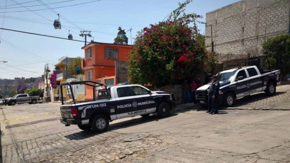 Tlalnepantla: Localizan el cadáver envuelto en una cobija