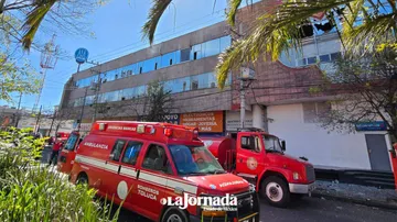 Toluca: Se reporta incendio en avenida Isidro Fabela
