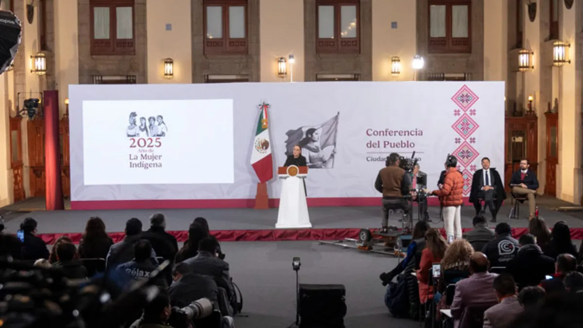 El gobierno federal descartó una alerta sanitaria por supergripe en México y pidió reforzar la vacunación contra influenza durante el invierno.