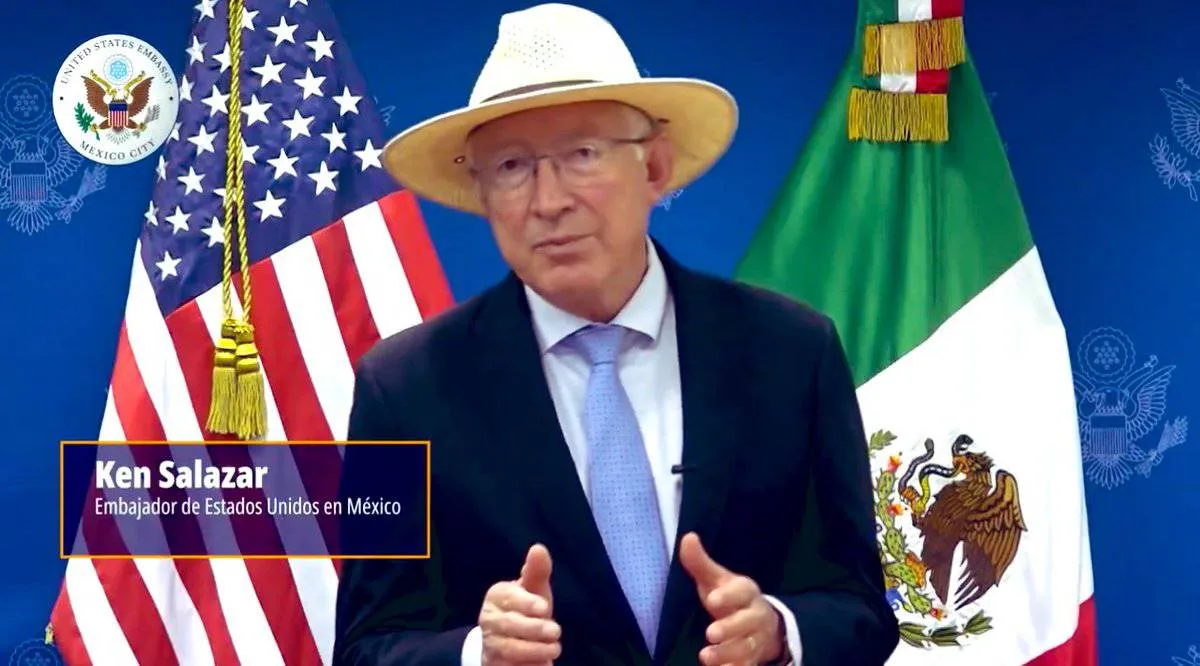 ‘El Mayo’ Zambada fue llevado a EU contra su voluntad y el hijo de ‘El Chapo’ se entregó, asegura Ken Salazar