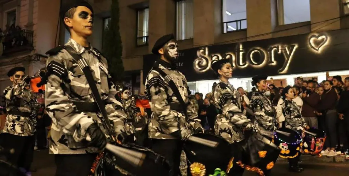 Toluca: Catrineando, una tradición que se queda en manos de la ciudadanía