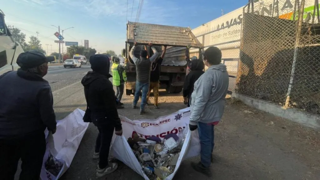 Peregrinos guadalupanos dejan 70 toneladas de basura en Ecatepec