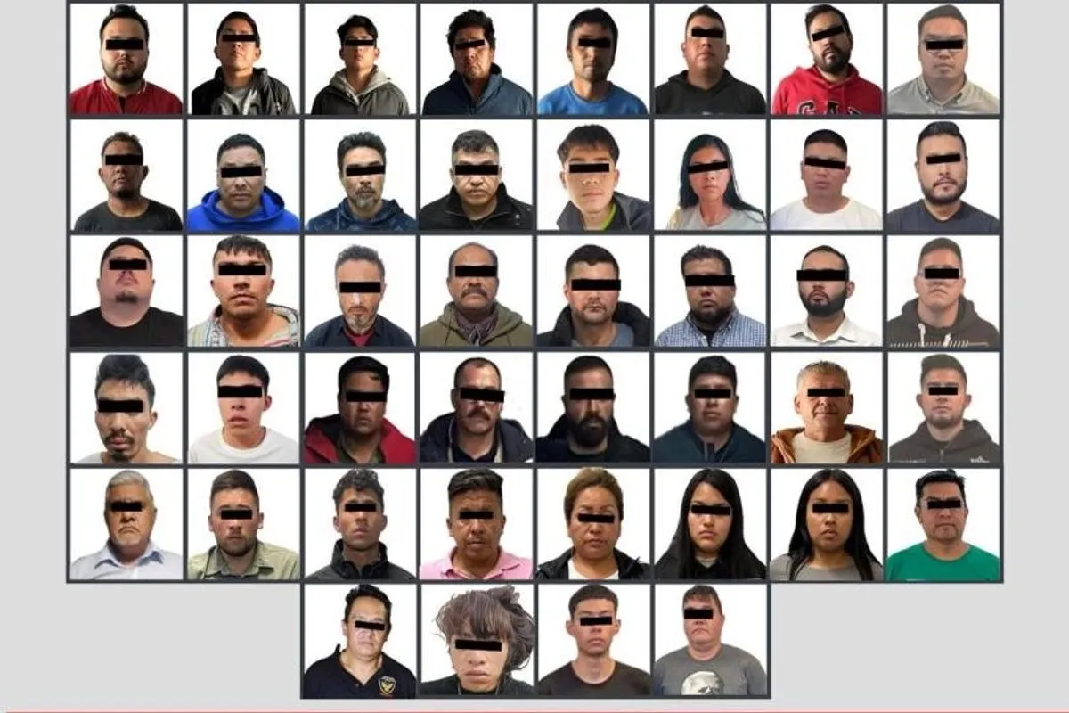 De acuerdo con las indagatorias, los implicados establecían falsos filtros de seguridad en carreteras donde realizaban inspecciones ilegales a vehículos y a sus ocupantes.