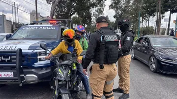 Recuperan en Toluca 571 vehículos robados; hay 354 detenidos
