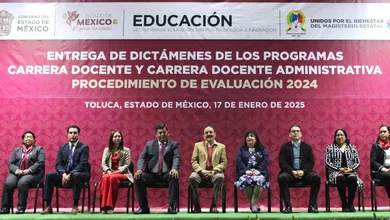SMSEM y SECTI entregan dictámenes a docentes