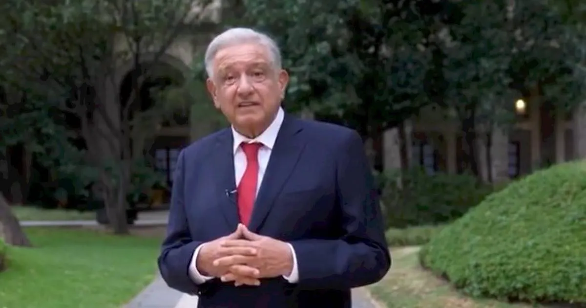 “Lo que somos se lo debemos a nuestras maestras y maestras”, AMLO al despedirse del magisterio