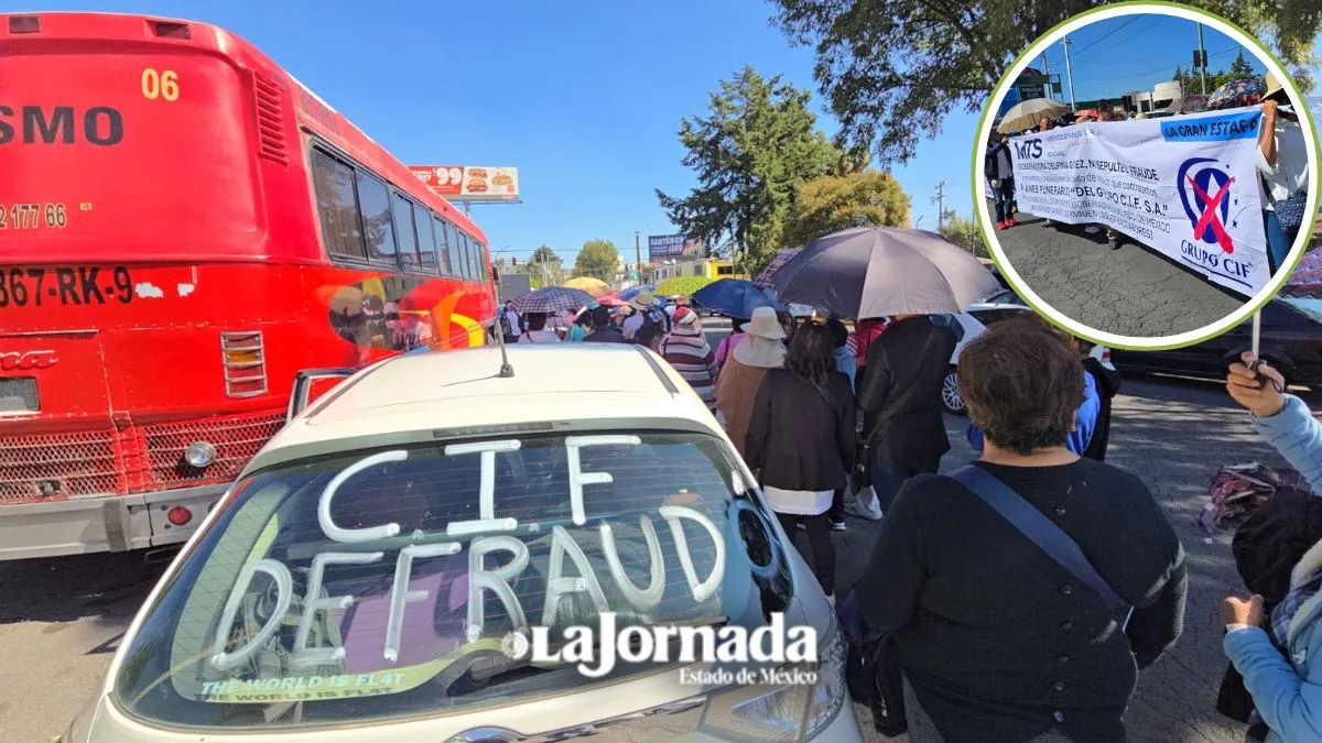 Servidores públicos del Edomex piden justicia por fraude de funerarias