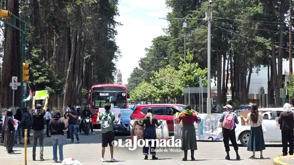 Manifestantes vuelven a bloquear Paseo Colón para pedir la cancelación de un Starbucks 