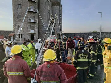 Edomex: Capacitan a personal de Protección Civil en manejo de materiales peligrosos