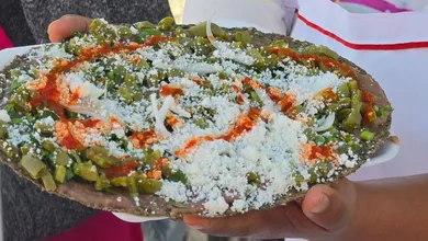 ¿Antojo de algo? Acude a la Feria del Huarache en Toluca