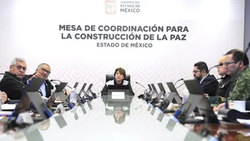 Mesa de Coordinación para la Construcción de la Paz da seguimiento al accidente de autobús registrado en Malinalco