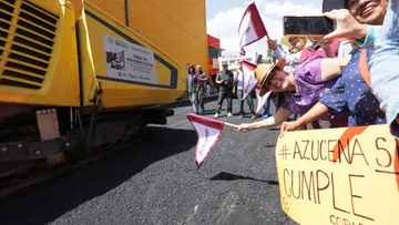Con inversión y ahorro municipal, Azucena Cisneros repavimenta vialidades