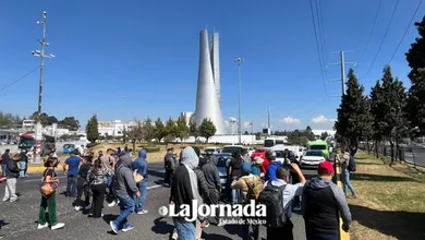 Elementos del CUSAEM bloquean Paseo Tollocan