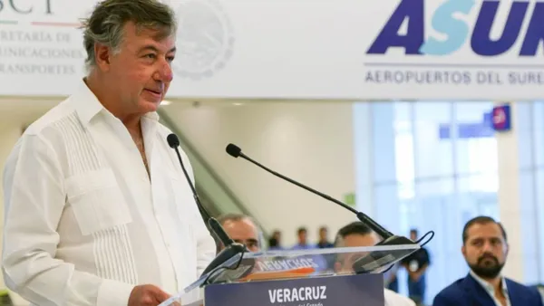 Sheinbaum celebra la compra de Banamex por Fernando Chico Pardo y asegura que refleja confianza en la inversión en México.