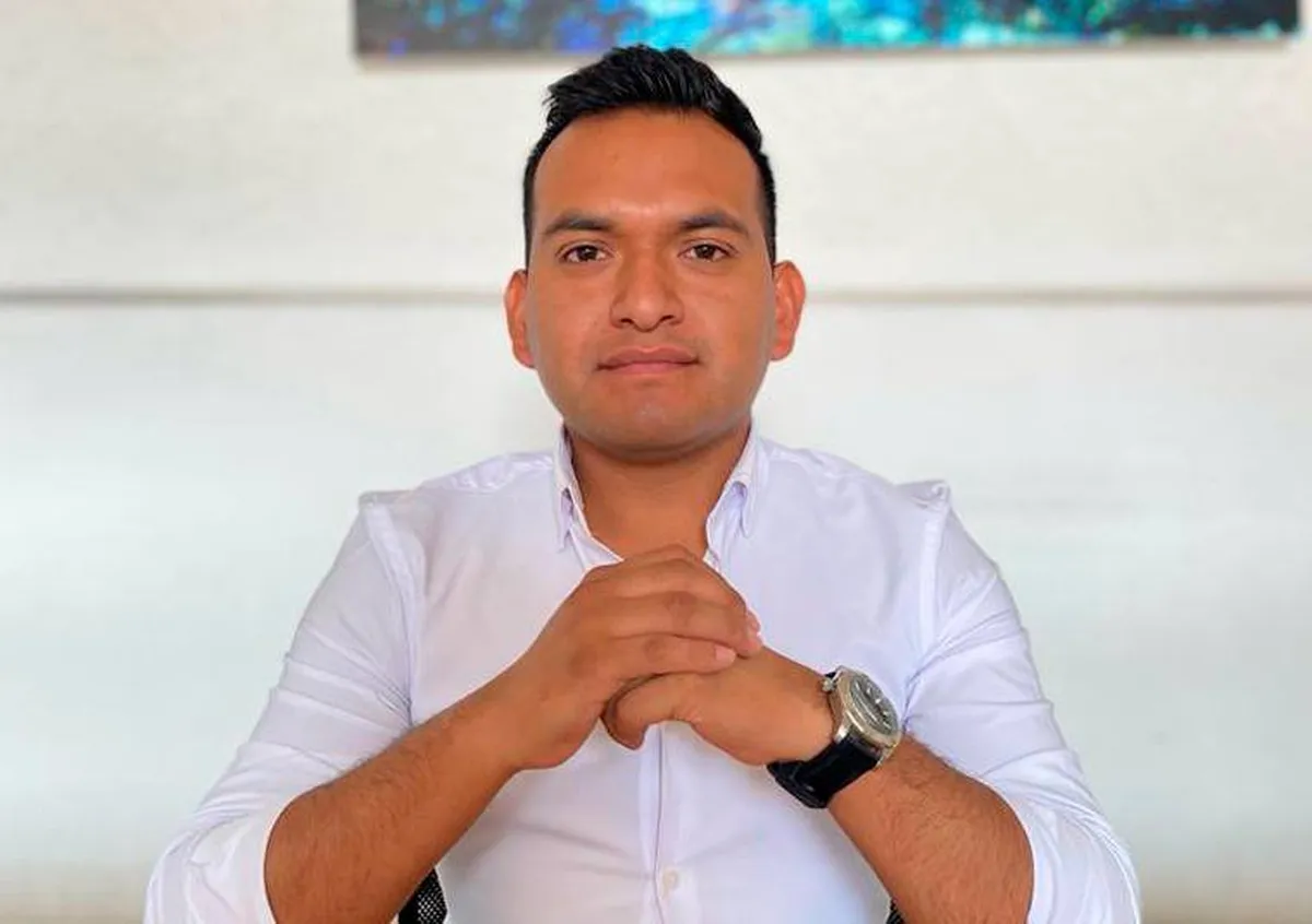Consultoría se deslinda de Jahir García Reyes por incumplimiento de contrato