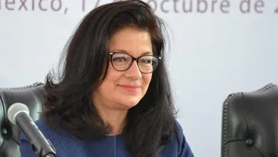 Martha Hilda González Calderón fue una abogada y política mexiquense.