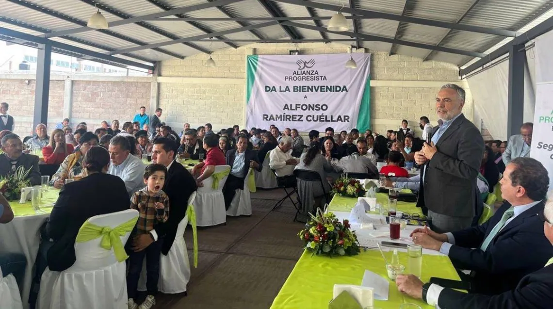 Eruviel Ávila reúne pastores a favor de Claudia Sheinbaum