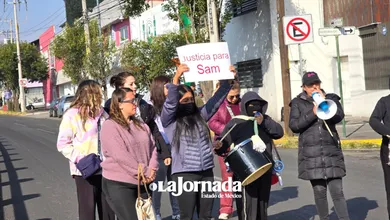 El cierre impacta a los automovilistas que se dirigen en sentido a Ciudad Universitaria (CU), donde no hay paso vehicular por la lateral.