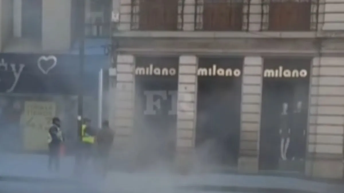 Incendio en el Centro de Toluca moviliza a Bomberos