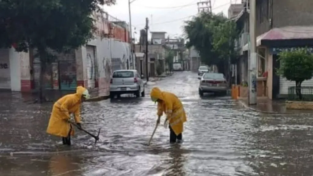 Protección Civil de Tlalnepantla refuerza acciones ante temporada de lluvias en 18 puntos de riesgo