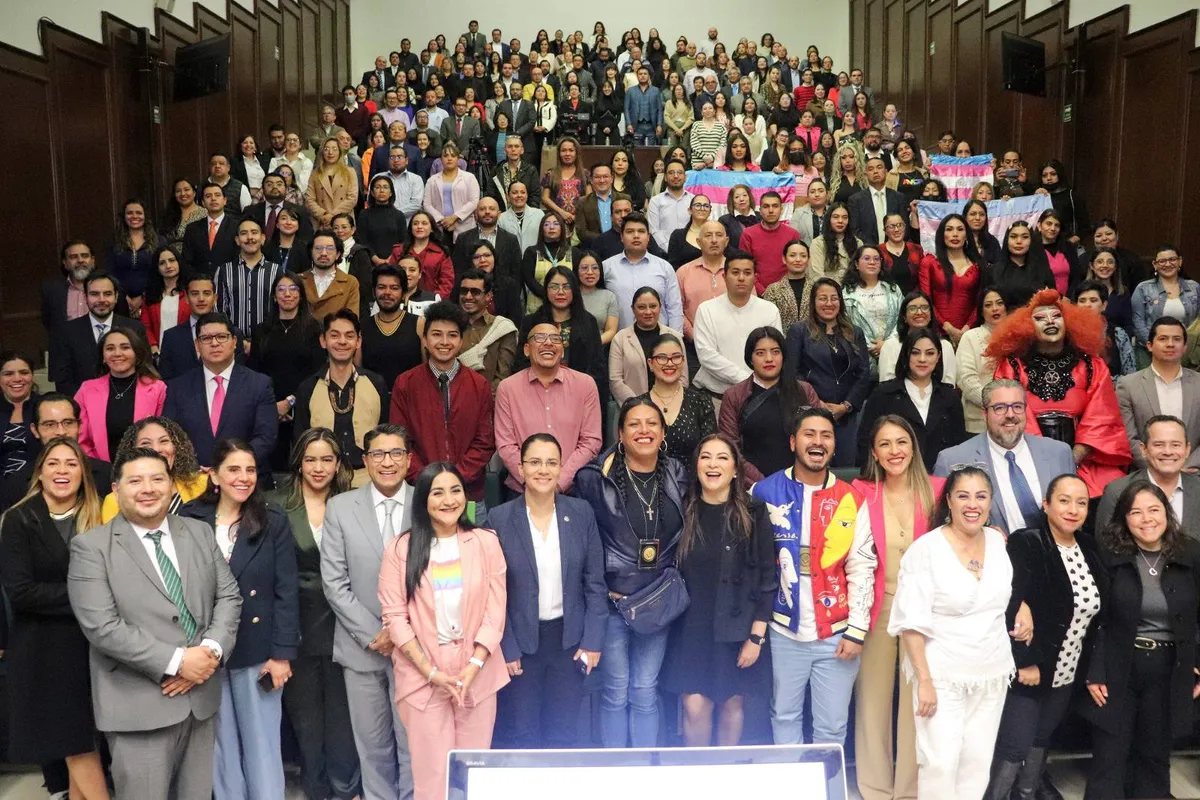 Edomex firma convenio para garantizar derechos de la comunidad LGBTTTIQ+