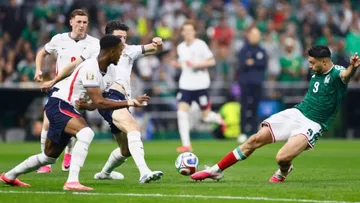 Inglaterra le clava el puñal a México, solo ganamos en memes