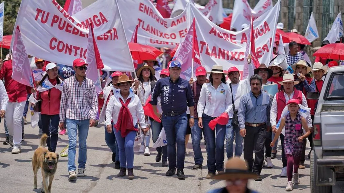 Enrique Vargas se reúne con productores agrícolas de Tenango del Valle