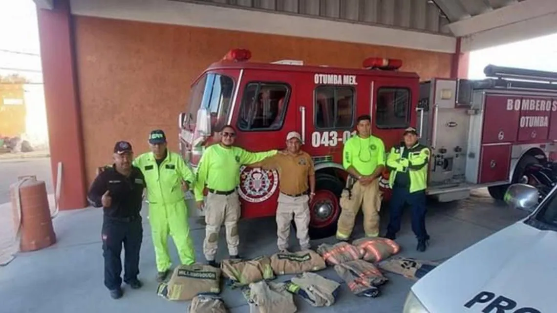 Fundación dona equipo a bomberos de Tezoyuca, Otumba y San Martín de las Pirámides
