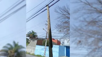 Peligro mortal casetas telefónicas y postes de telefonía en Atizapán