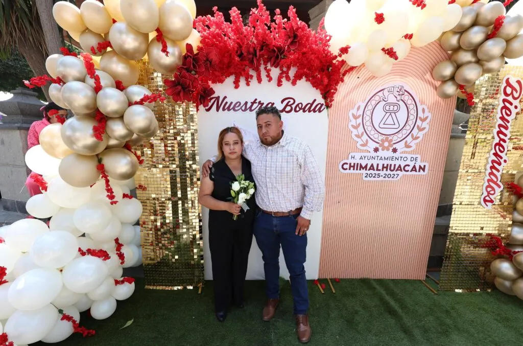 400 parejas se unen en matrimonio en Chimalhuacán
