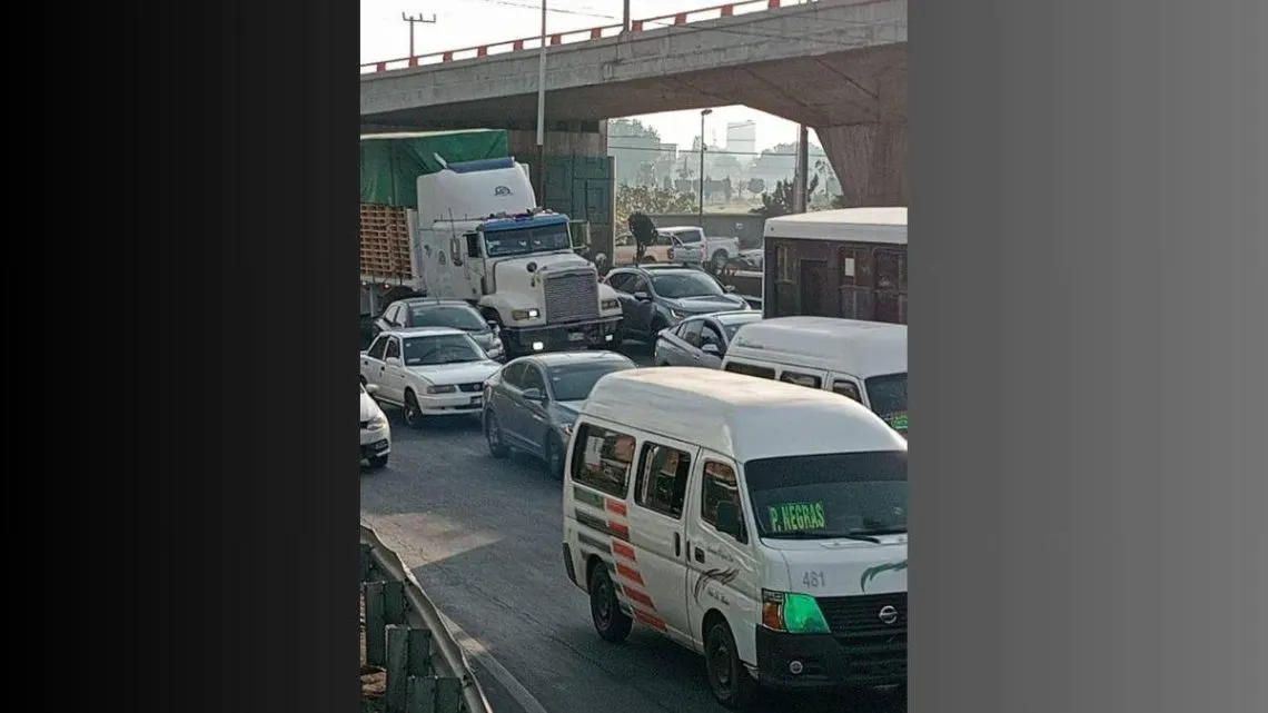 Transportistas bloquean la México-Texcoco para evitar la preliberación de un presunto extorsionador