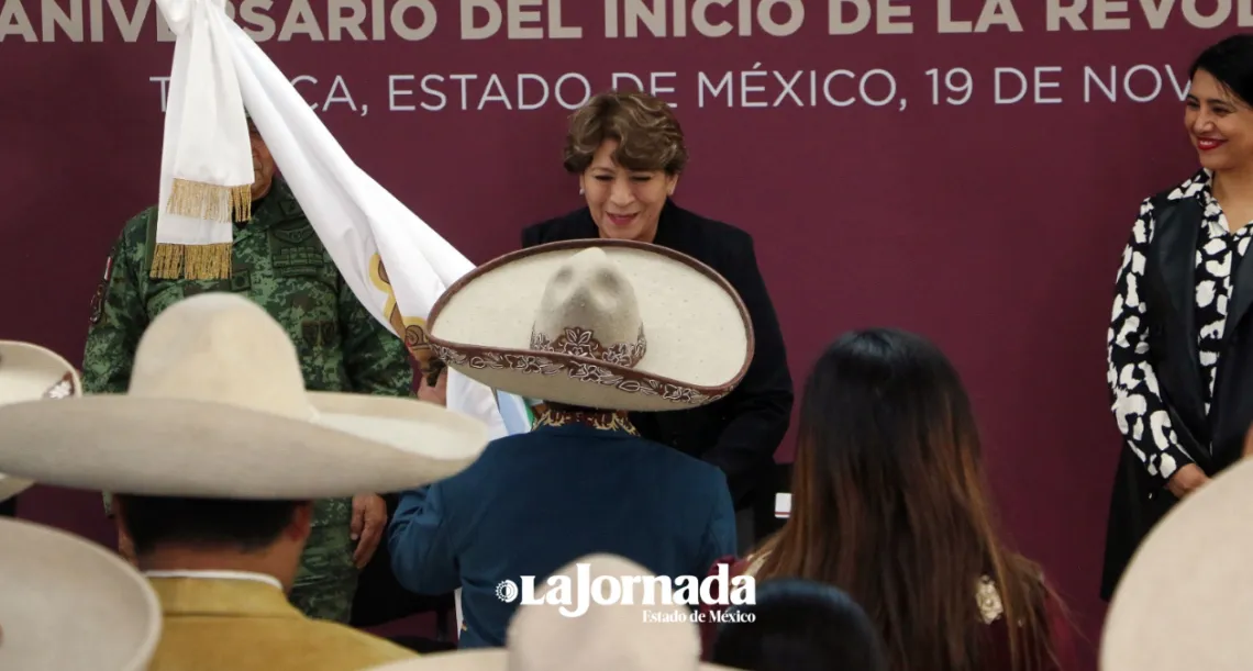 Delfina Gómez conmemora aniversario 113 de la Revolución mexicana
