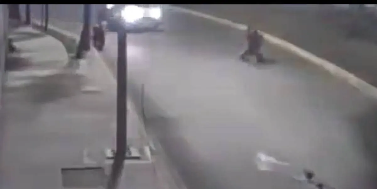 Detenido el hombre arrastró a mujer en pleno Periférico (video)