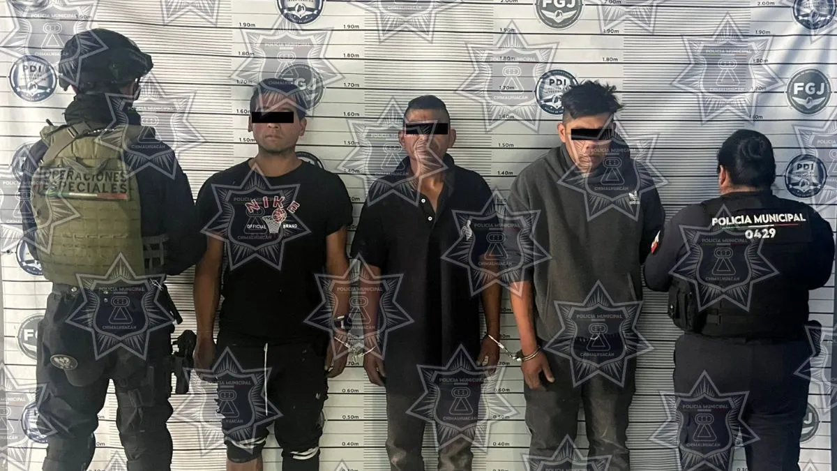 Policía municipal de Chimalhuacán detiene a 6 presuntos implicados en triple homicidio