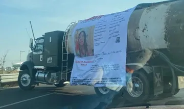 Bloquean carretera al AIFA para exigir la búsqueda de Marlene