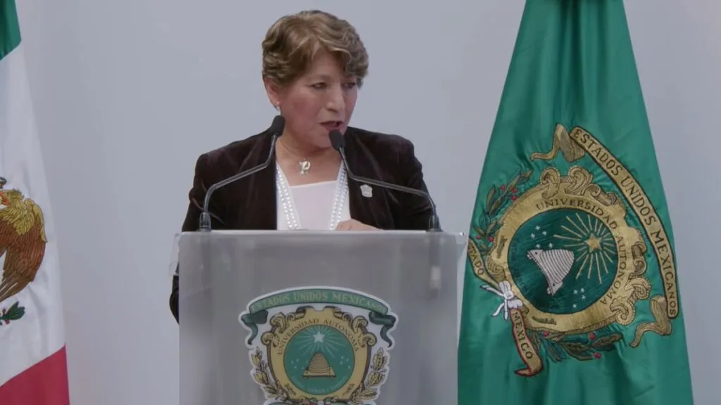 Carlos Barrera Díaz, rector de la UAEMéx, rindió Cuarto Informe de Actividades