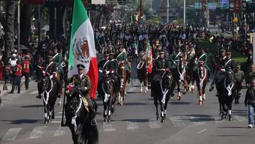 ¿A qué hora es el desfile del 16 de septiembre 2025 en Edomex y CDMX?