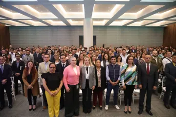 Continúa Romina Contreras como la presidenta municipal mejor calificada de México