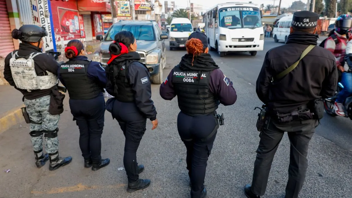 En límites territoriales de Chimalhuacán y Chicoloapan, realizan operativo “Muévete Segura”