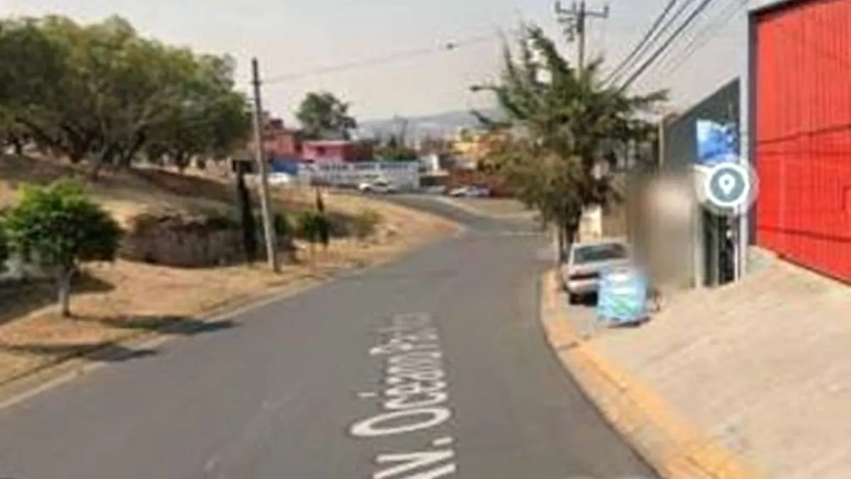 Vecinos de Lomas Lindas exigen solución ante accidentes en Avenida Océano Pacífico