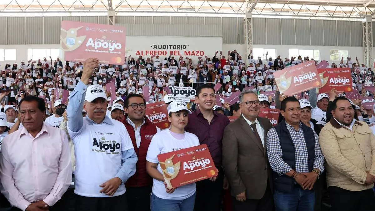 GEM entrega 818 tarjetas de apoyo a personas sin empleo 