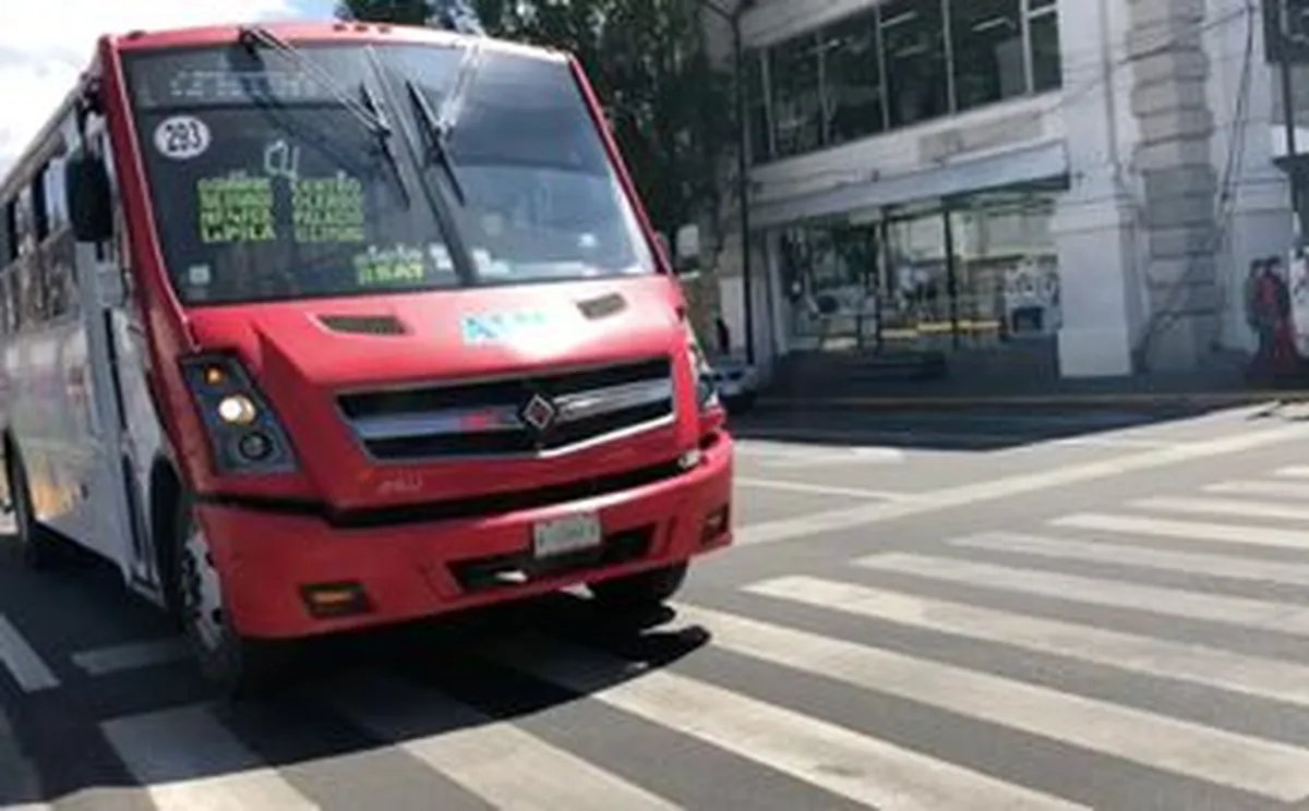 Analizan incremento a la tarifa del transporte público en Edomex
