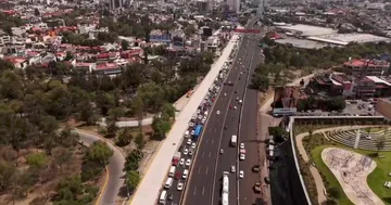 Retiran mil 800 toneladas de azolve en Periférico Norte tras años de abandono