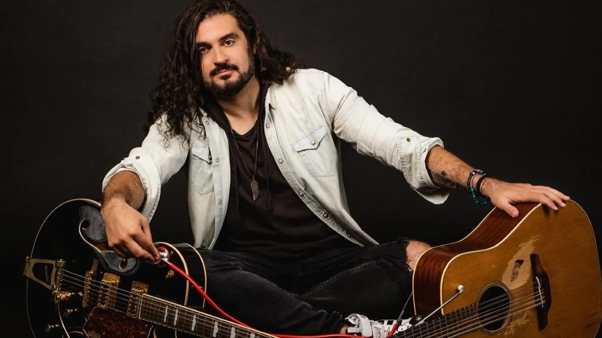 Fran Fernández con su música, tiene la medicina para el alma 